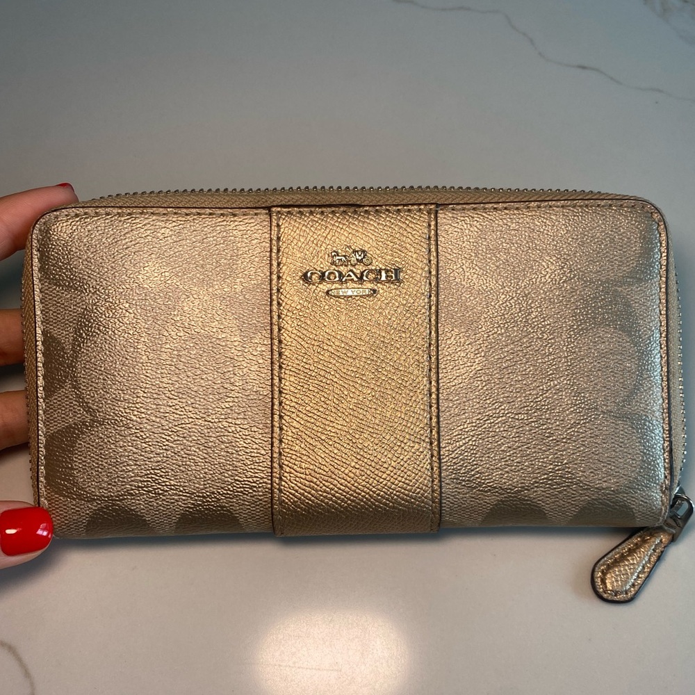 Coach Metallic Gold Zip-Around Wallet – Like New